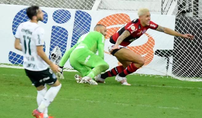 Flamengo perde dois titulares para jogo contra o Palmeiras pelo Brasileirão