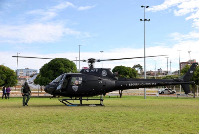 Helicóptero Potiguar 01 (AS 350 B2/PR-YFF) no Arena das Dunas 🚁 . Fot