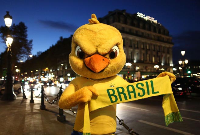 CBF homenageia campeões olímpicos em sua sede no Rio