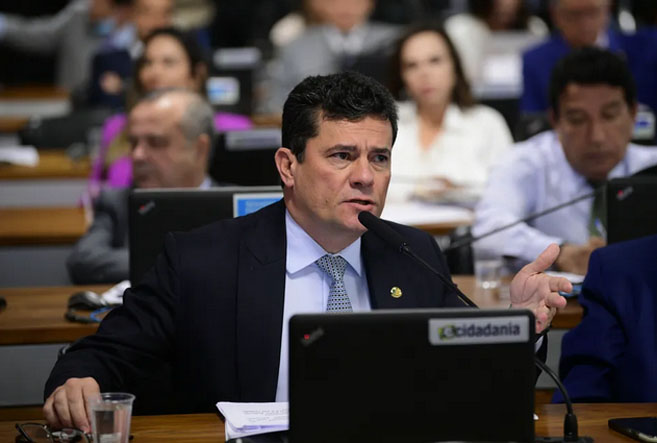 Hamilton Mourão diz na FIERGS que Reforma Tributária pode ter relatório  entregue no início de novembro no Senado - Revista Plástico Sul