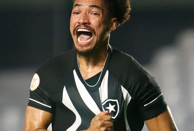 Botafogo busca o empate com o Santos na Vila Belmiro e fica 11