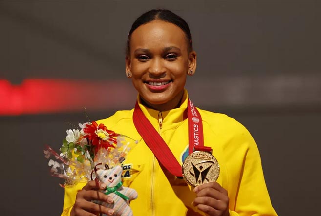Rebeca Andrade conquista medalha de bronze na trave no Mundial de