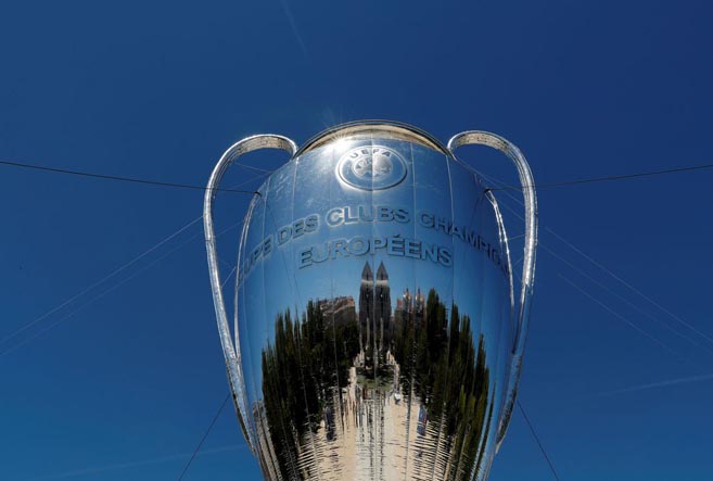 UEFA define confrontos das quartas de final da Champions League